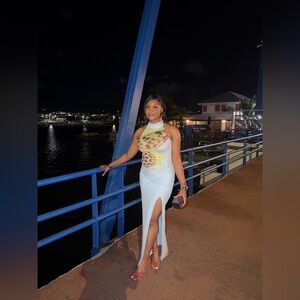 Chic Multicolor Halter Maxi Dress